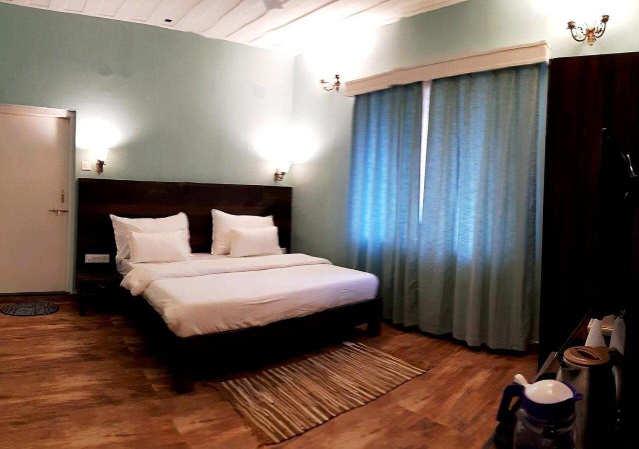 Greendale Resort Pachmarhī Esterno foto