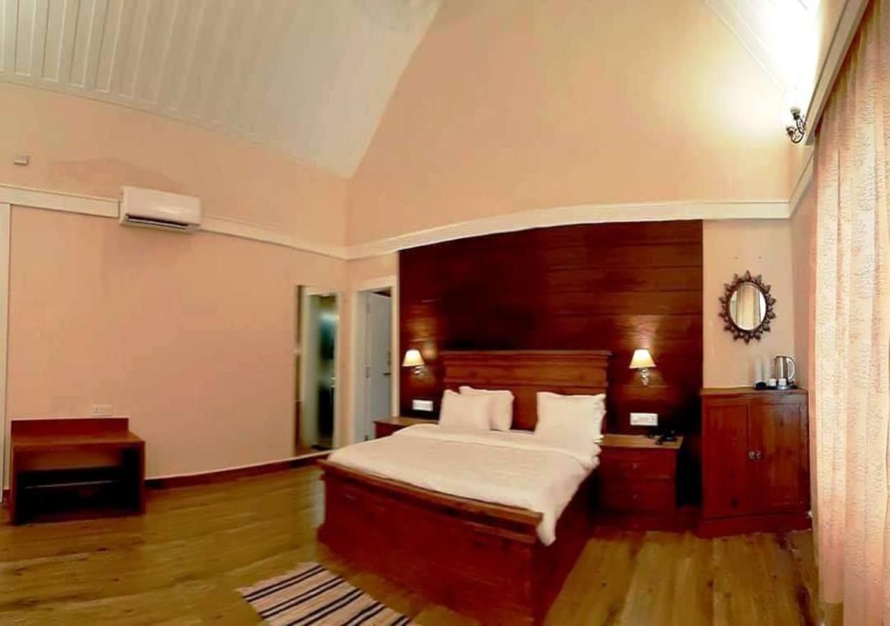 Greendale Resort Pachmarhī Esterno foto