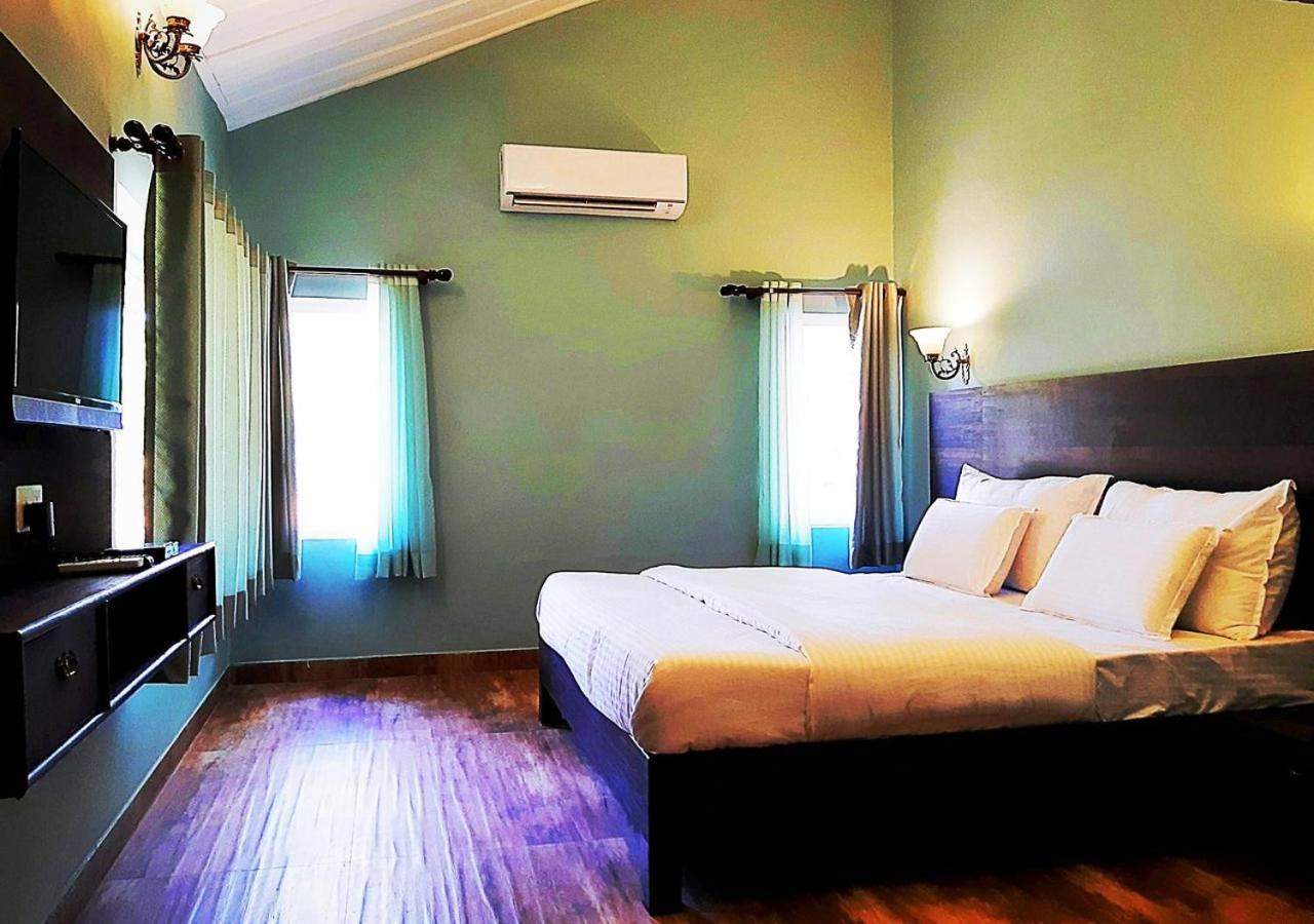 Greendale Resort Pachmarhī Esterno foto