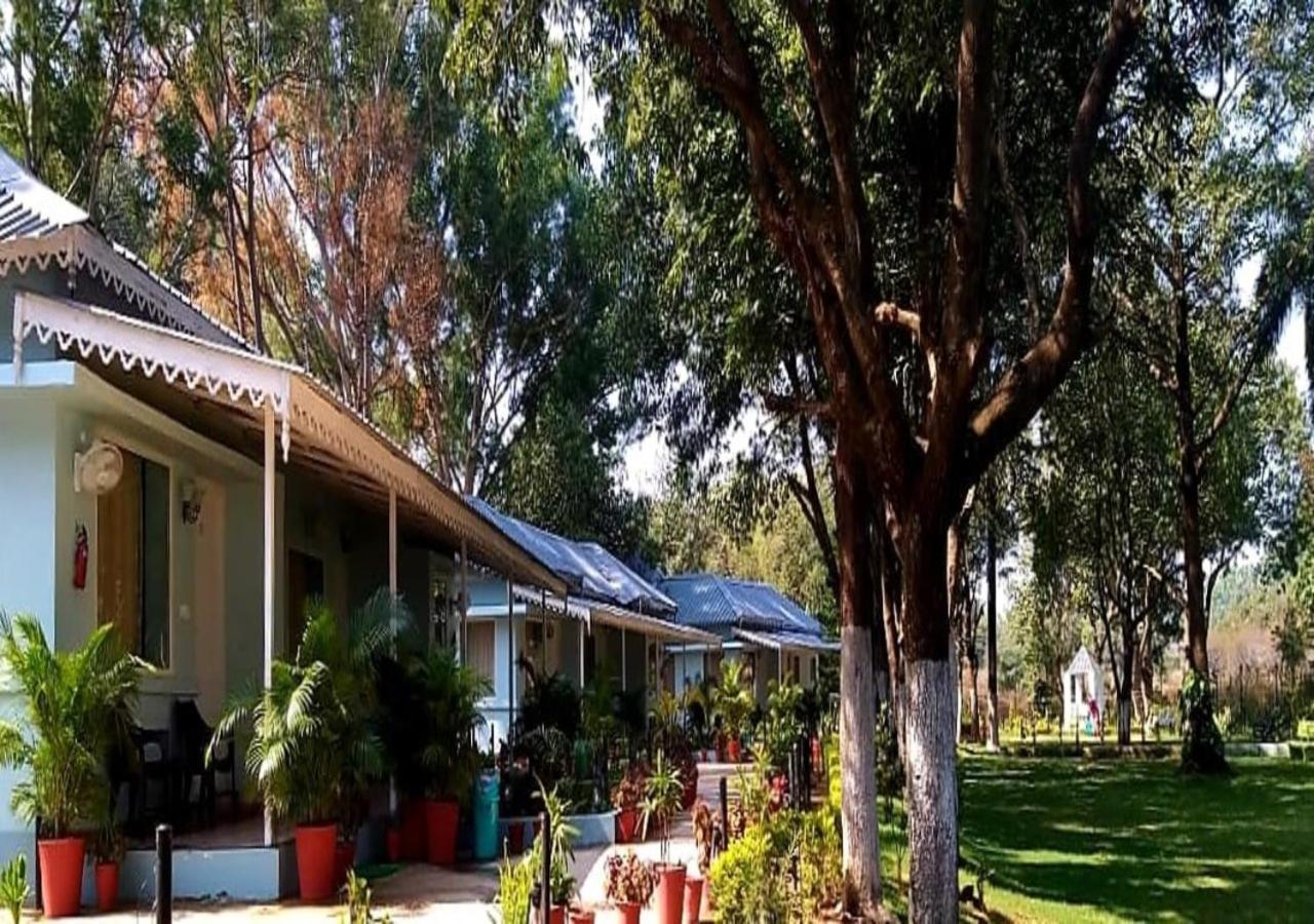 Greendale Resort Pachmarhī Esterno foto