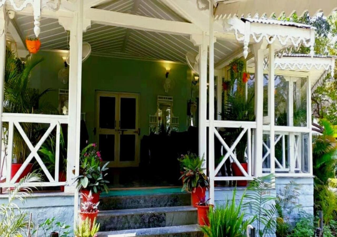 Greendale Resort Pachmarhī Esterno foto