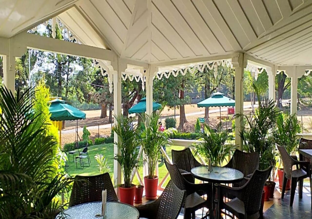 Greendale Resort Pachmarhī Esterno foto