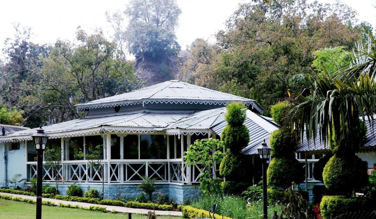 Greendale Resort Pachmarhī Esterno foto