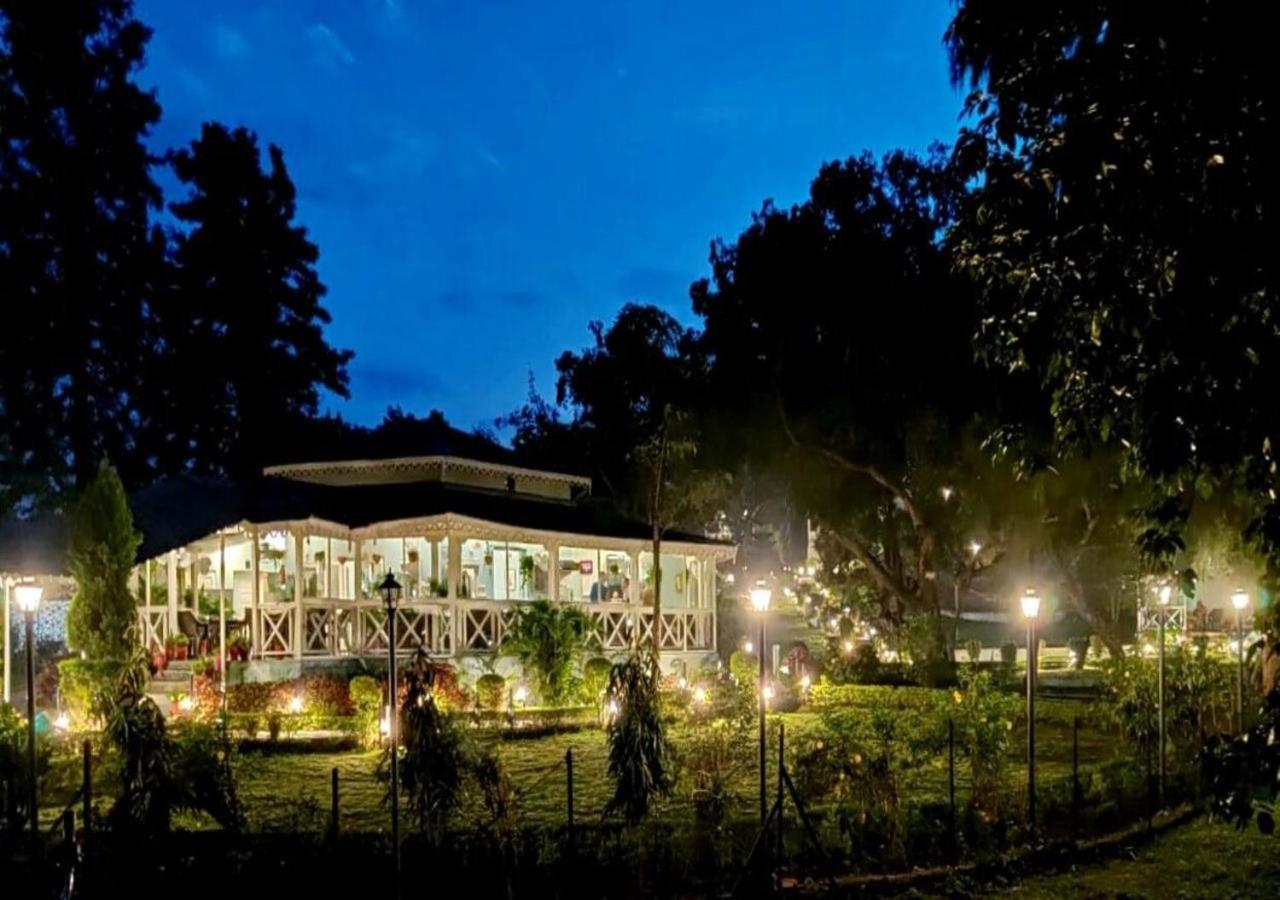 Greendale Resort Pachmarhī Esterno foto